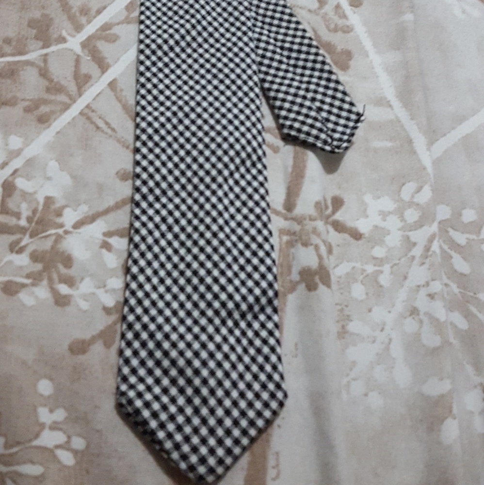 Checker tie - black and white - Picture 2 of 4